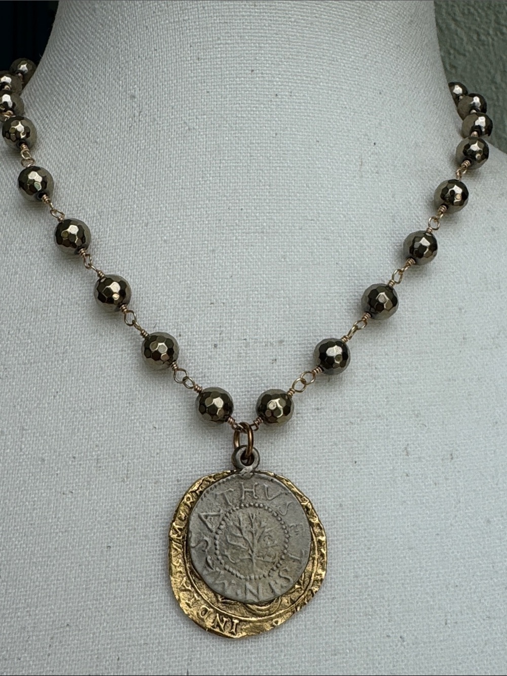 Lula n Lee adjustable length pendant necklace
